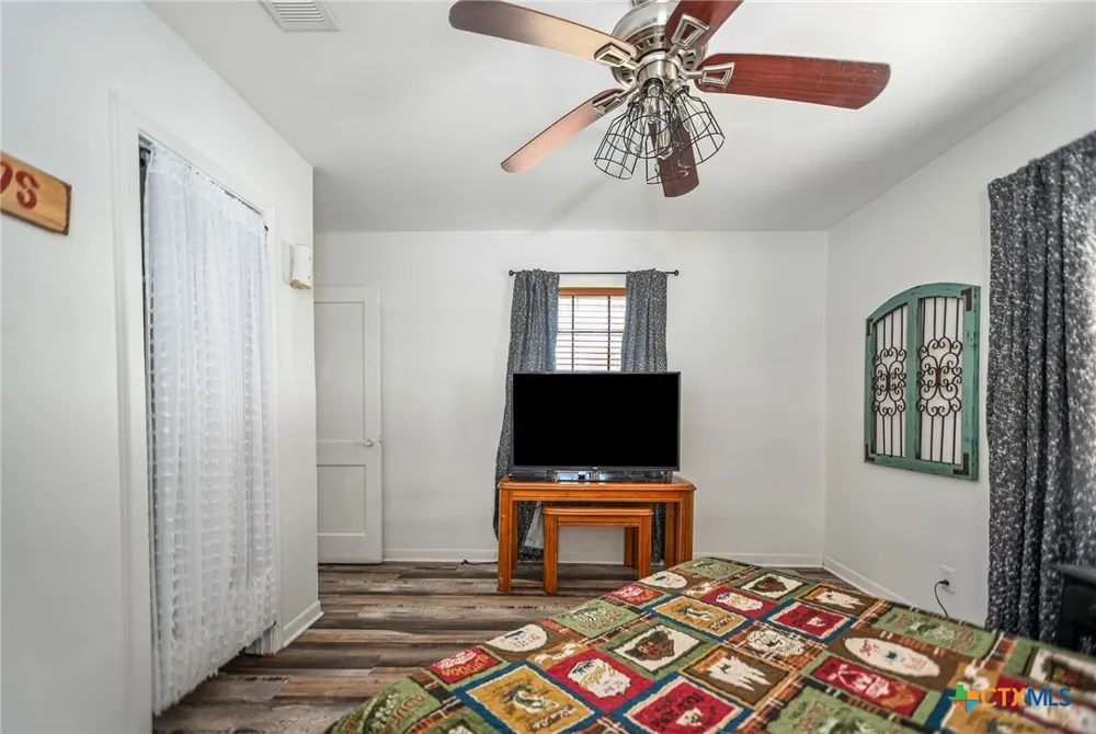 101 Lubbock Street Point Comfort, TX 77978