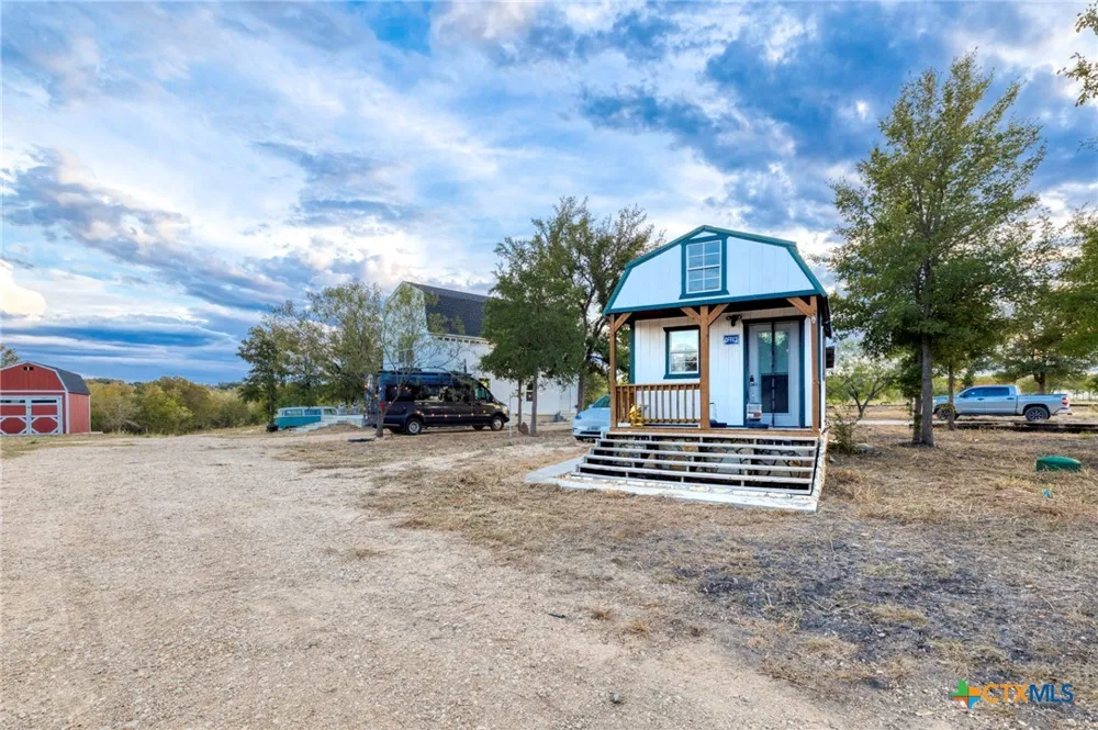 1501 Boggy Creek Road Lockhart, TX 78644