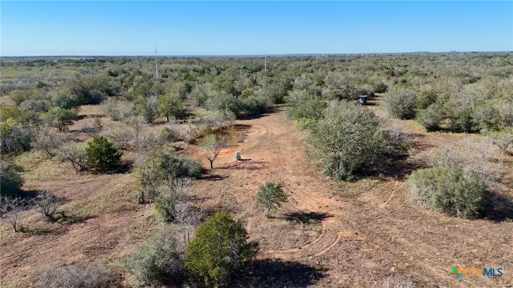 7180 CR 283 Harwood, TX 78632