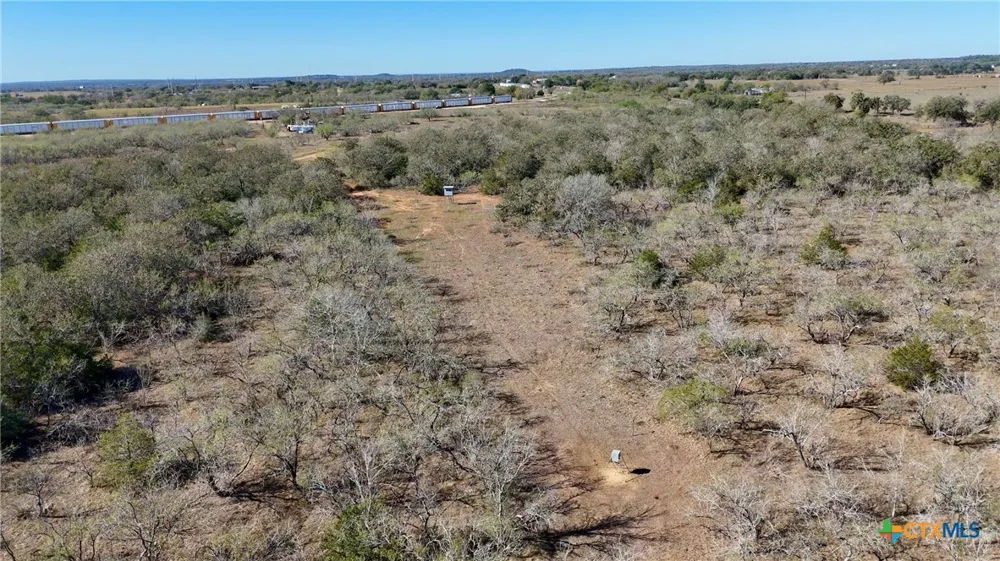 7180 CR 283 Harwood, TX 78632