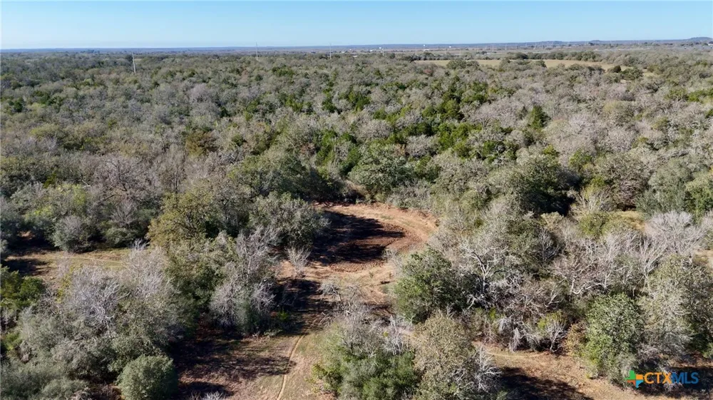 7180 CR 283 Harwood, TX 78632