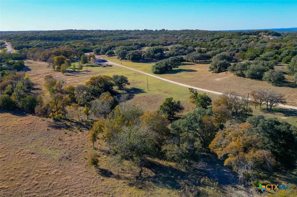 20949 Firefly Road Florence, TX 76527