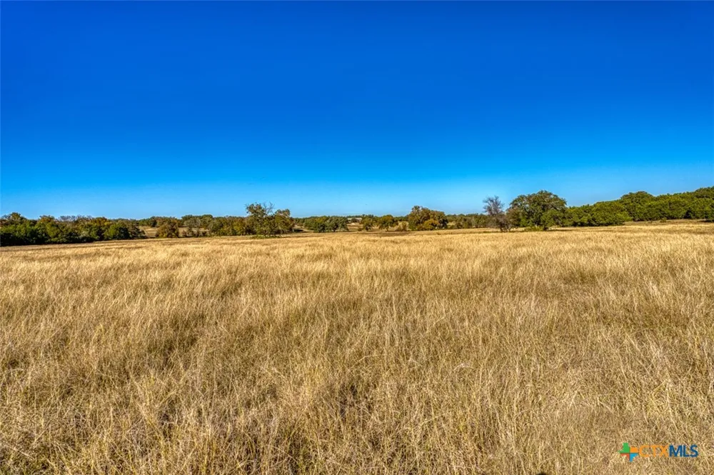 20949 Firefly Road Florence, TX 76527