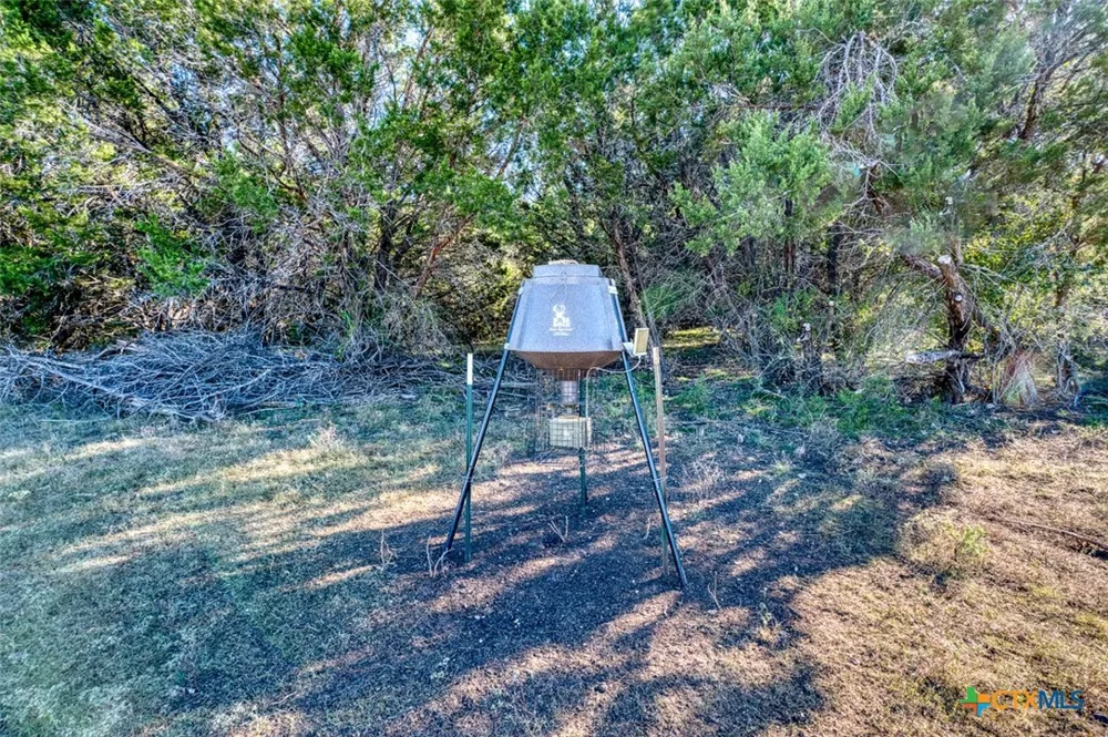 20949 Firefly Road Florence, TX 76527