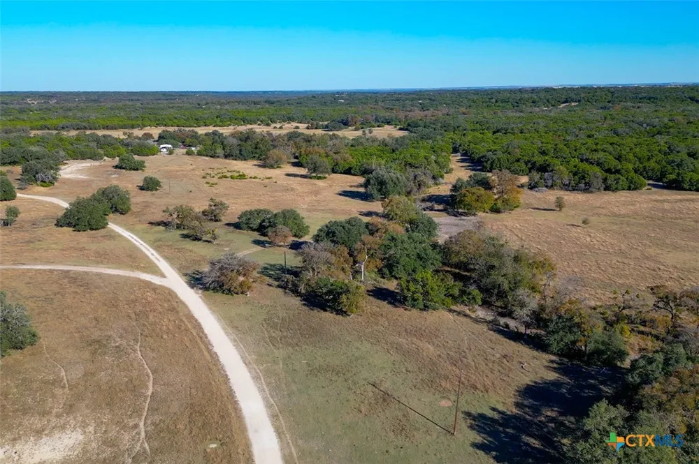20949 Firefly Road Florence, TX 76527