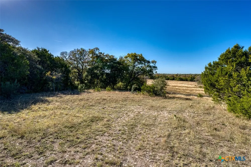 20949 Firefly Road Florence, TX 76527