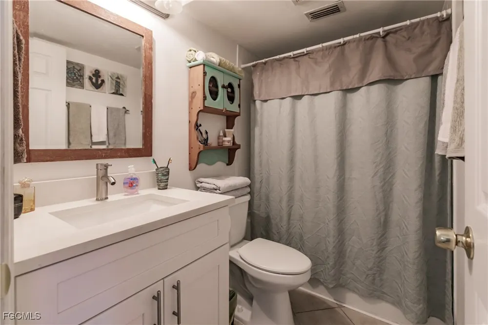 Palm Avenue #216 North Fort Myers, FL 33903