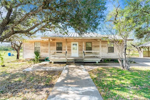 9616 Pvt Huisache Ranch