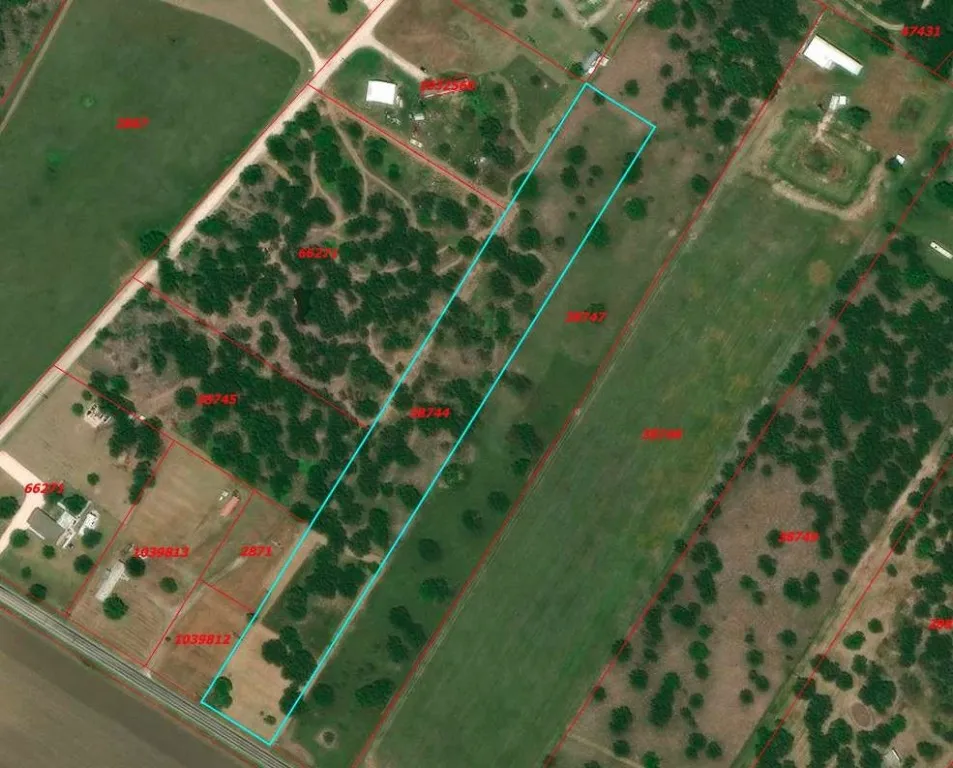 2364 County Road 856 Mathis, TX 78368