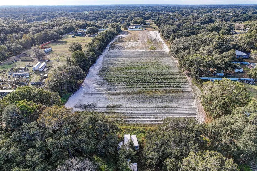 4822 NESMITH ROAD Plant City, FL 33567