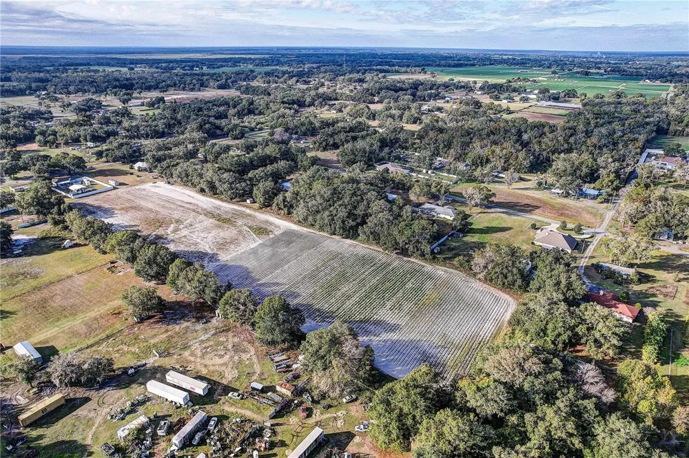 4822 NESMITH ROAD Plant City, FL 33567