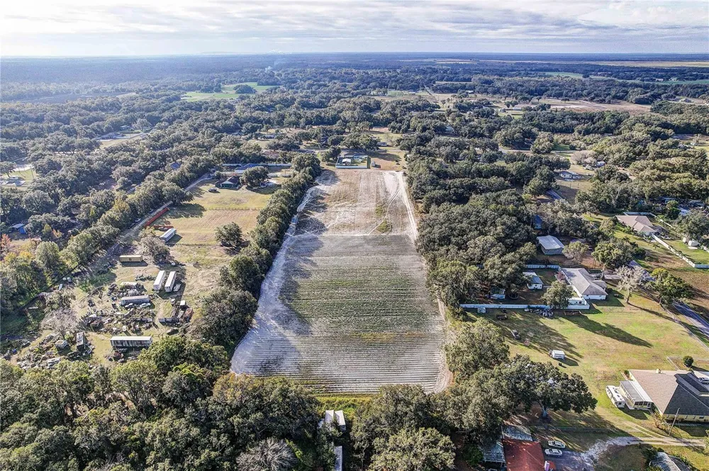 4822 NESMITH ROAD Plant City, FL 33567