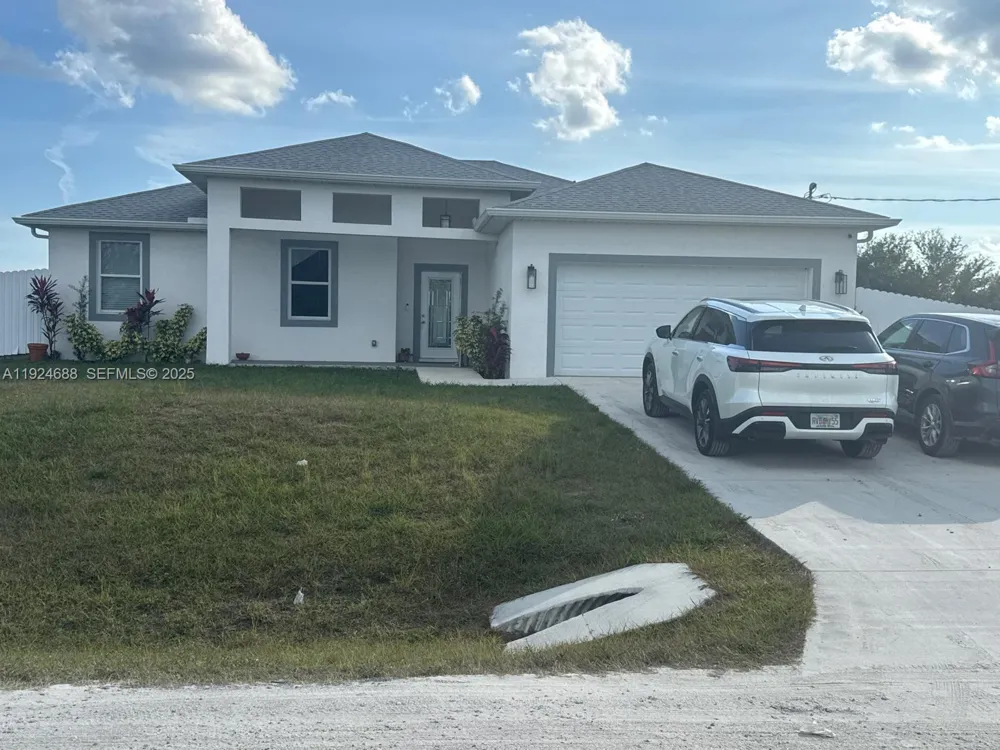7799 16th Place, La Belle, FL 33935