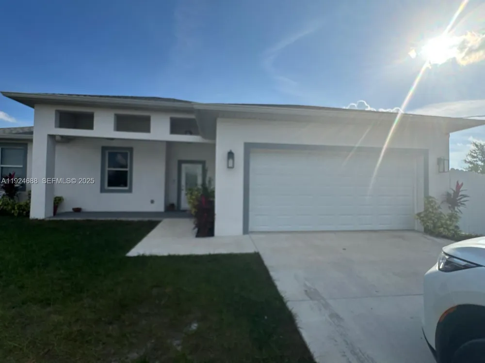 7799 16th Place, La Belle, FL 33935