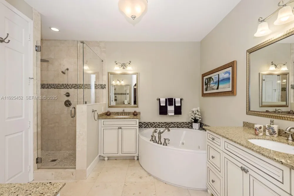 2782 Kinsington Cir #25-4 Weston, FL 33332