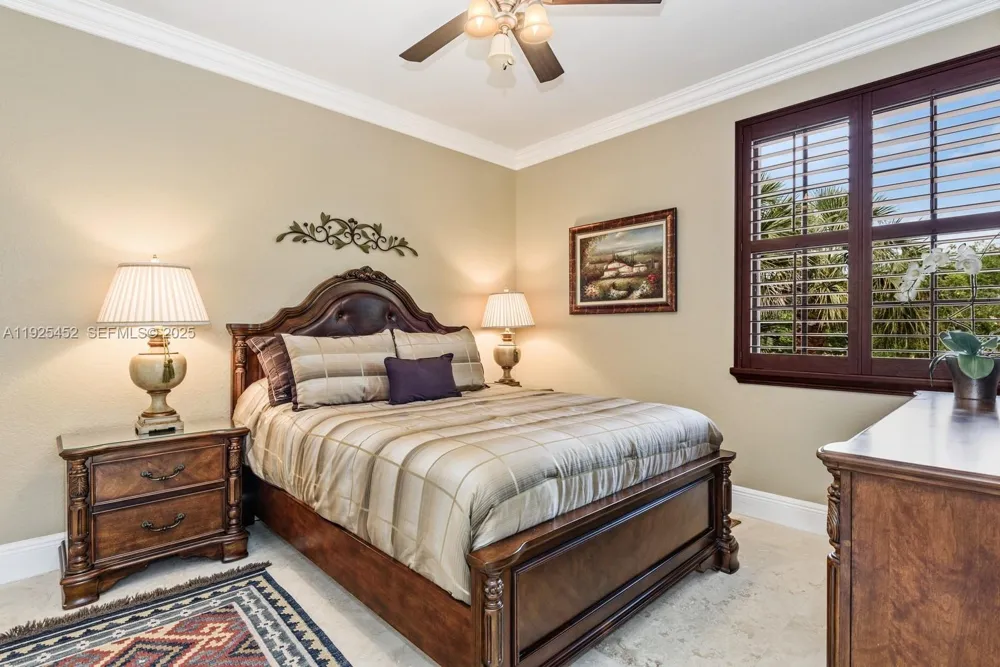 2782 Kinsington Cir #25-4 Weston, FL 33332