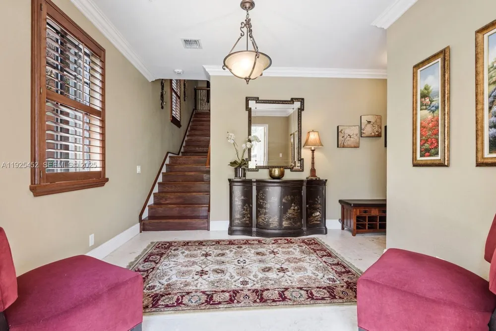 2782 Kinsington Cir #25-4 Weston, FL 33332