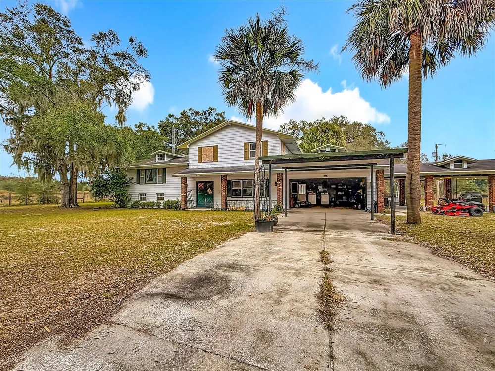 12521 SW HIGHWAY 484 Dunnellon, FL 34432