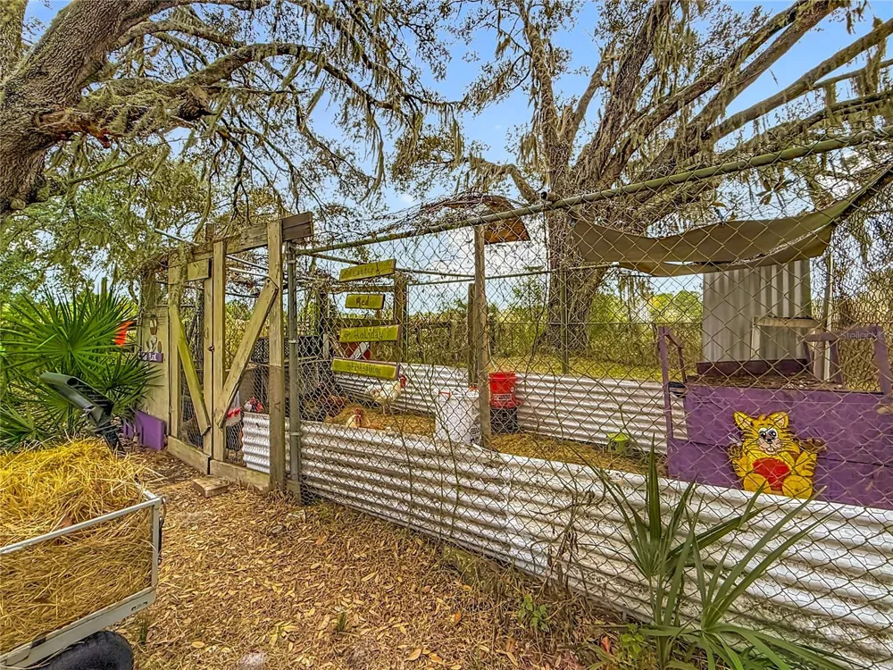12521 SW HIGHWAY 484 Dunnellon, FL 34432