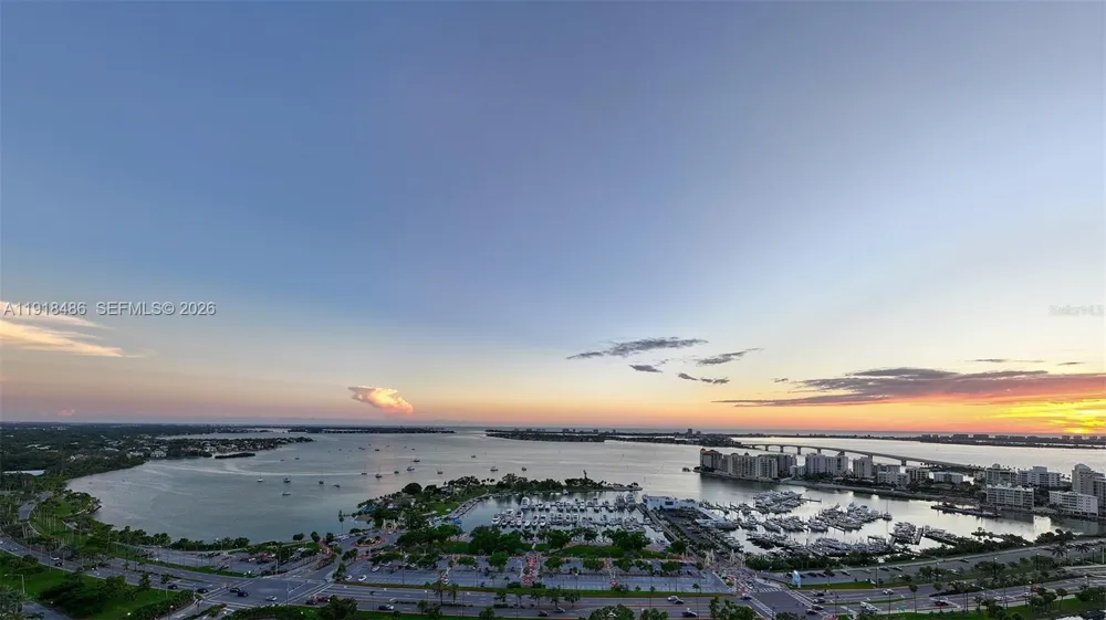 65 S Palm Ave #804 Sarasota, FL 34236