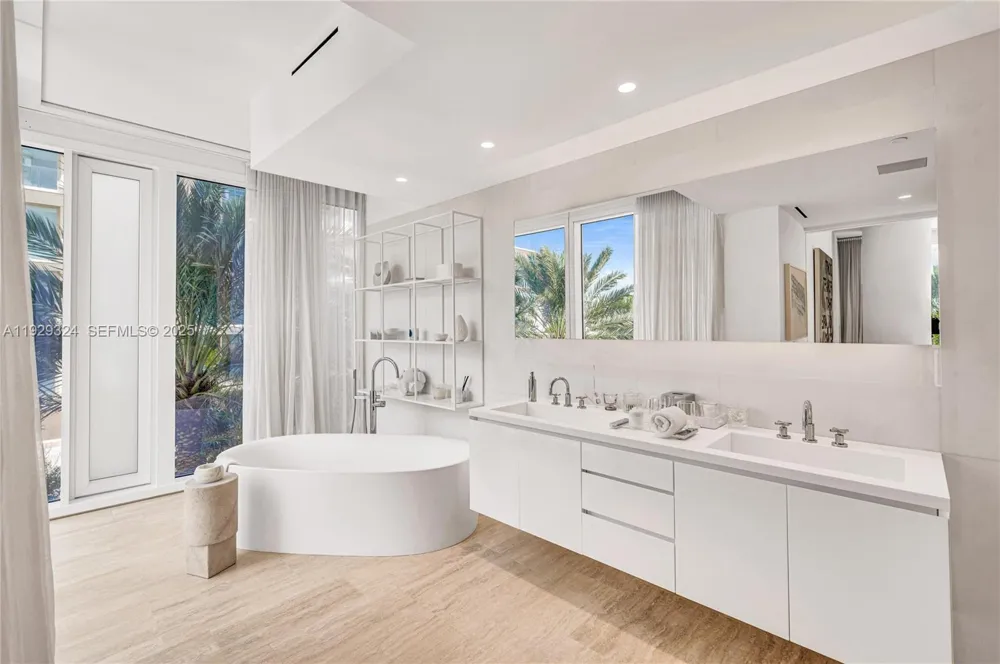 9111 Collins Ave #N-322 Surfside, FL 33154