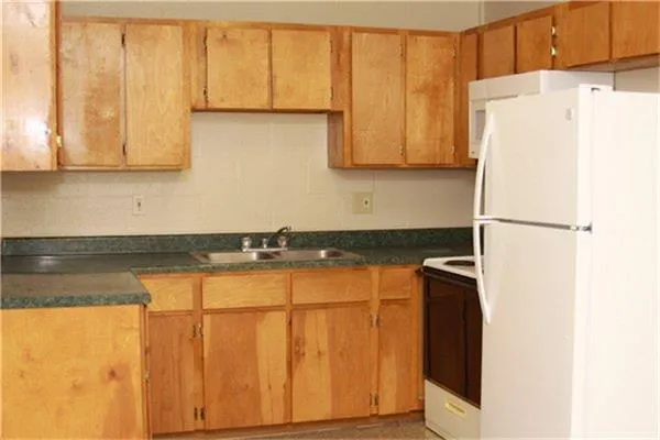801 Greenbriar Drive Edinburg, TX 78539