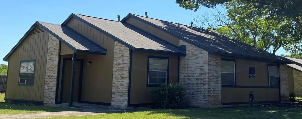 101 Glenbrook Dr E New Braunfels, TX 78130