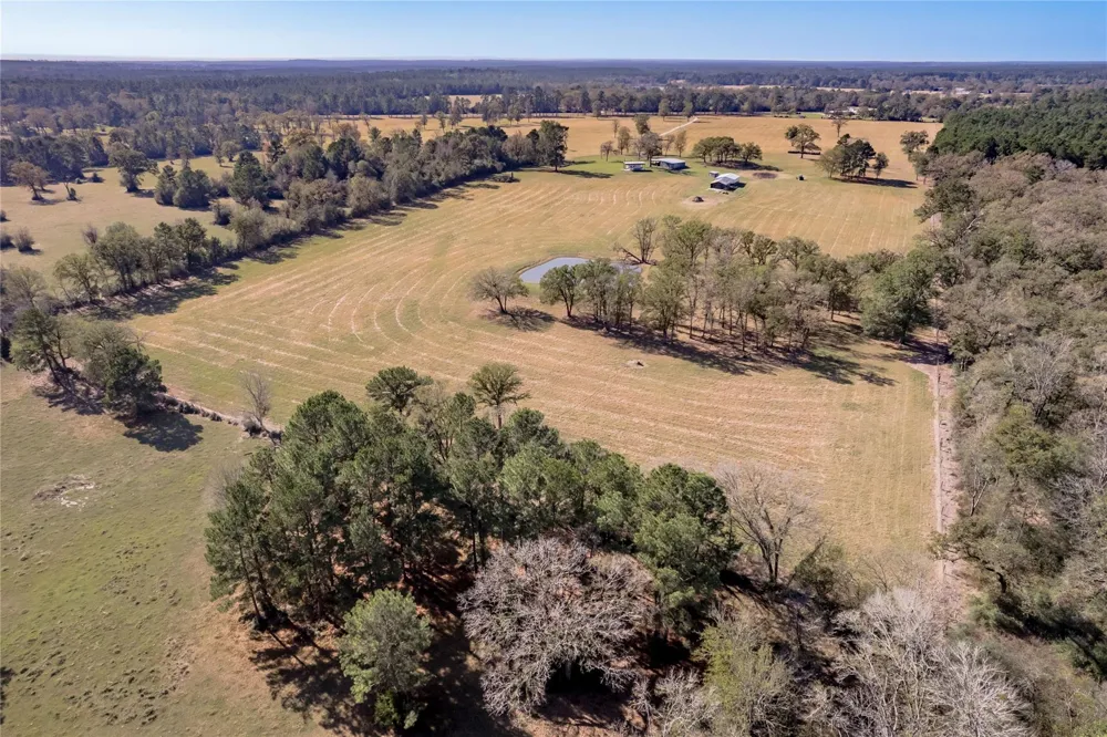 5316 Sh 19 N Trinity, TX 75862