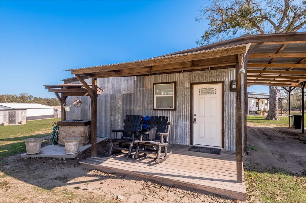 5316 Sh 19 N Trinity, TX 75862