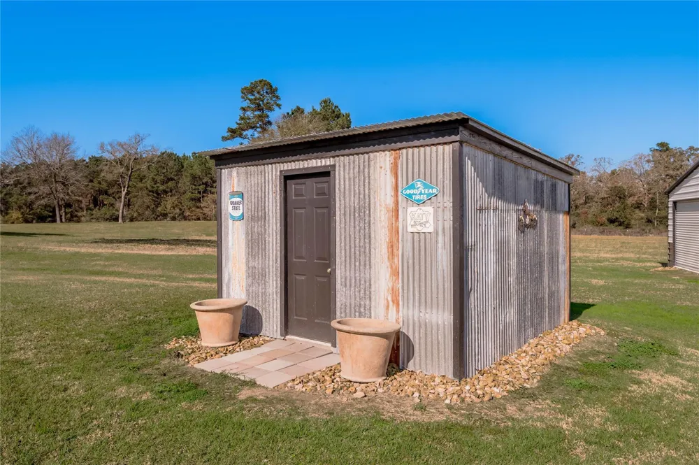 5316 Sh 19 N Trinity, TX 75862
