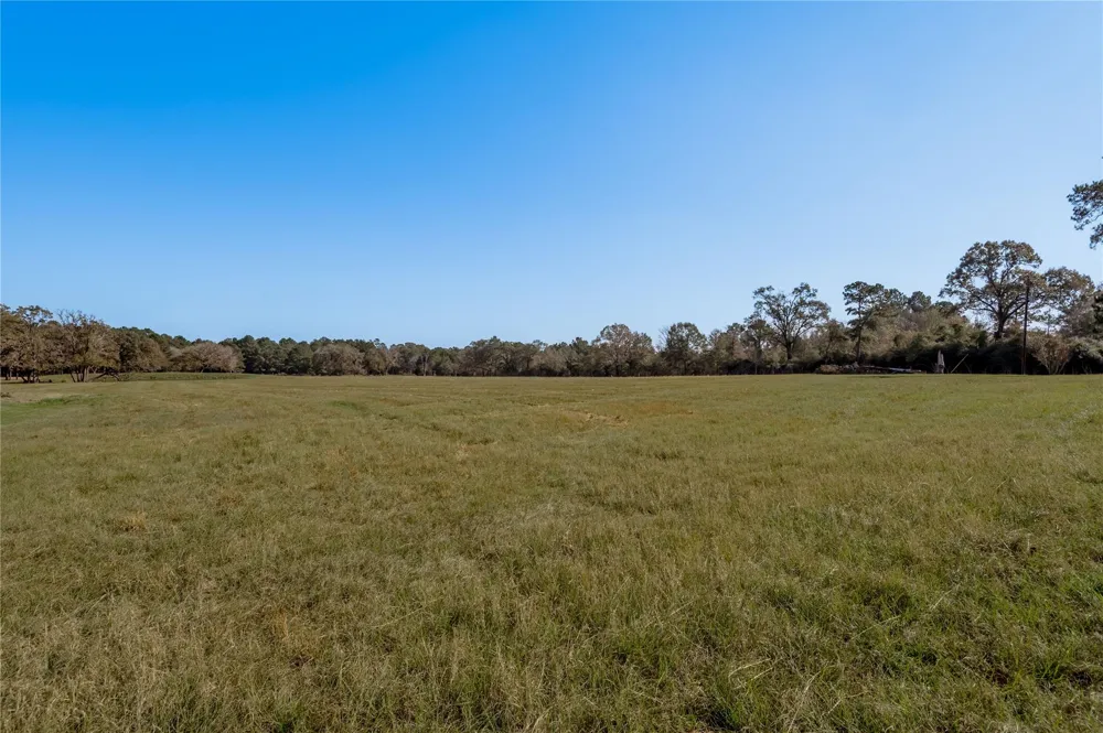 5316 Sh 19 N Trinity, TX 75862