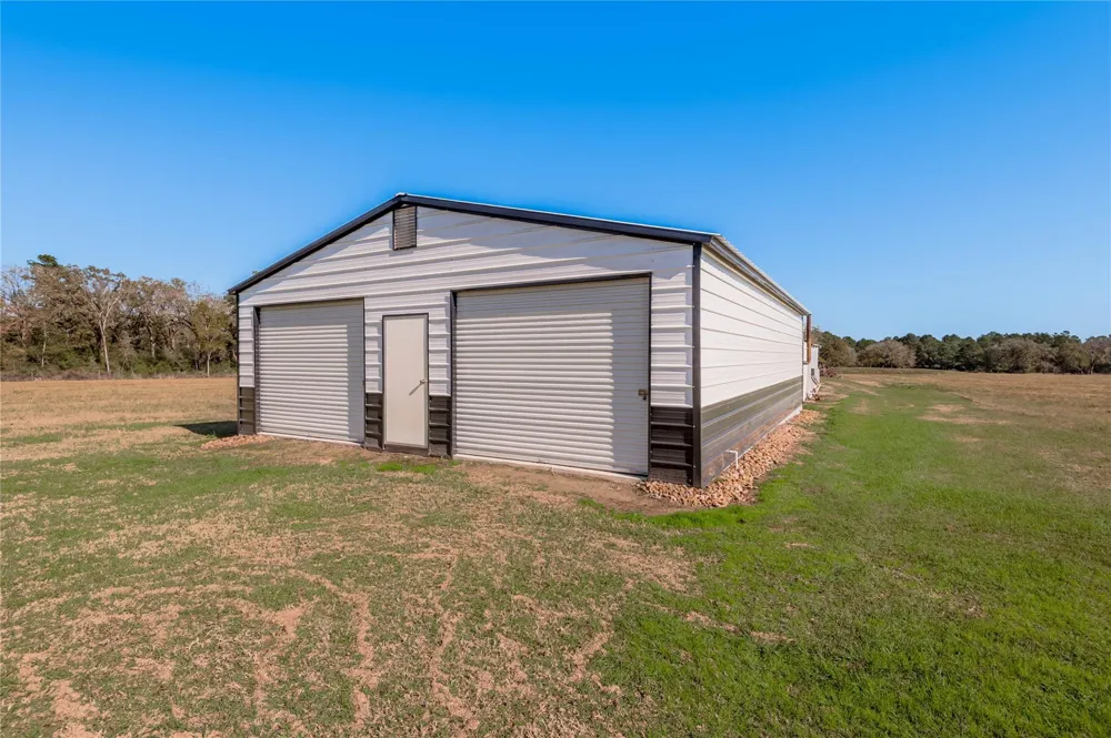 5316 Sh 19 N Trinity, TX 75862