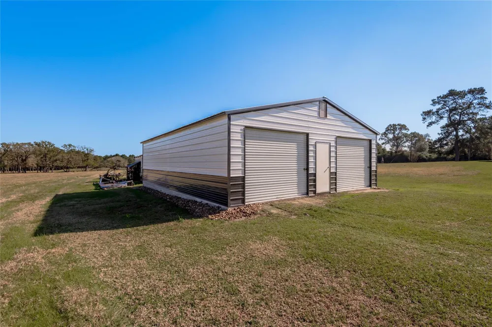 5316 Sh 19 N Trinity, TX 75862