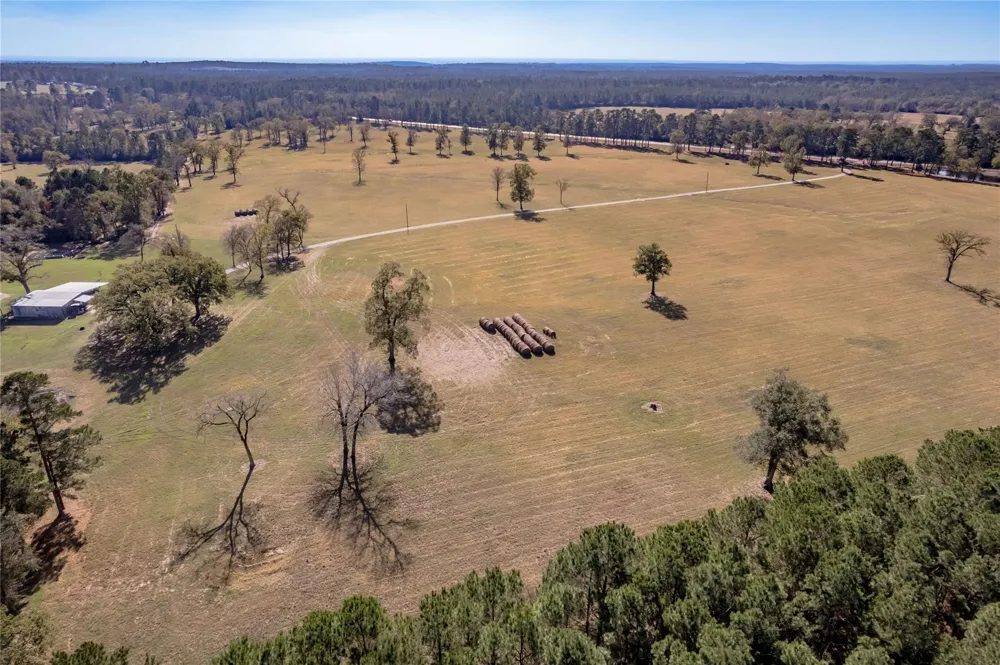 5316 Sh 19 N Trinity, TX 75862