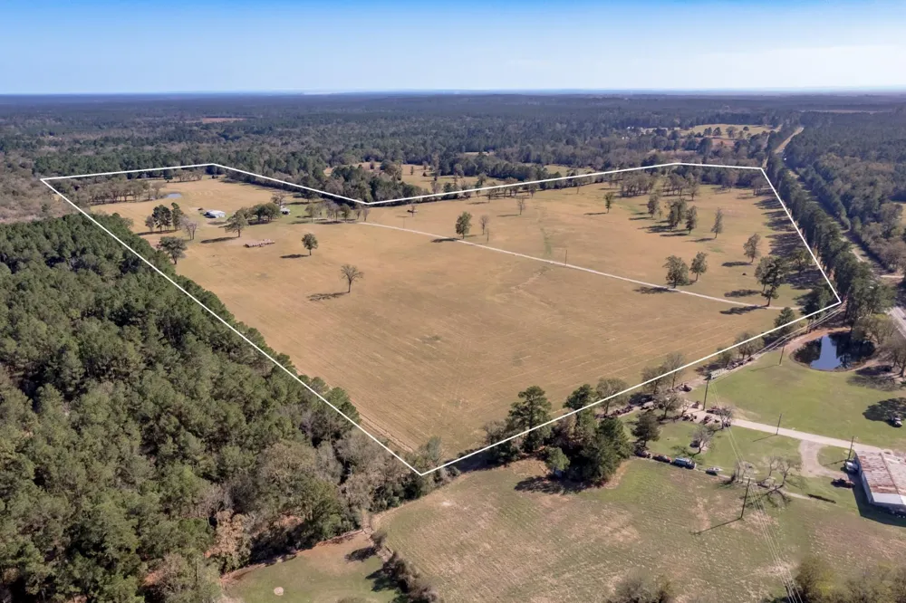 5316 Sh 19 N Trinity, TX 75862
