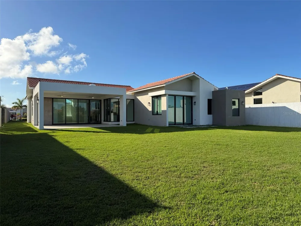 927 SABANERA ISLA NORTE Dorado, PR 00646