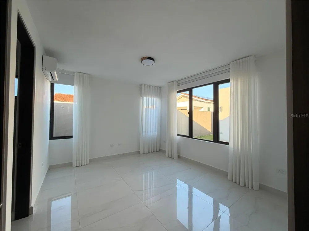 927 SABANERA ISLA NORTE Dorado, PR 00646