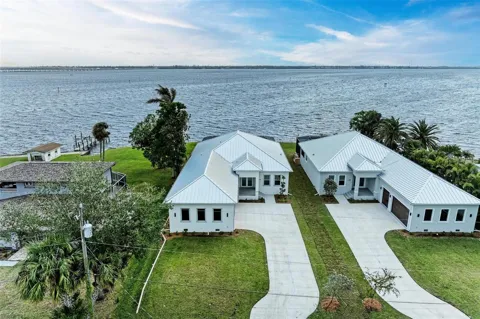112 NORTHSHORE TERRACE