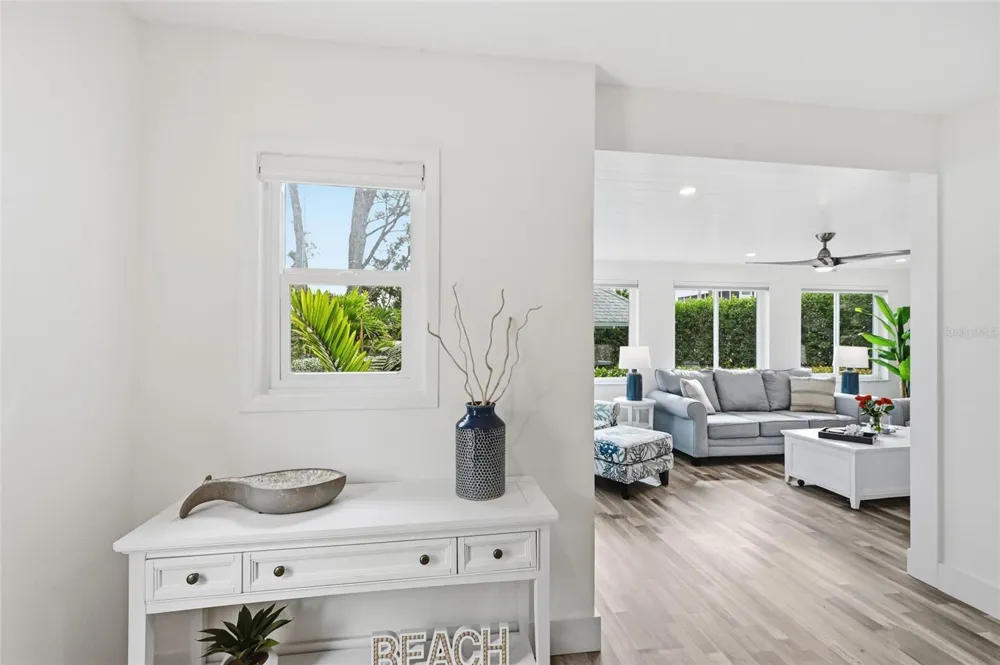 912 SHORE DRIVE Anna Maria, FL 34216