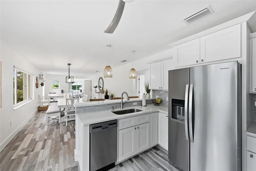 912 SHORE DRIVE Anna Maria, FL 34216