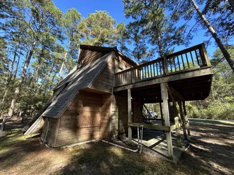 201 Creek Drive