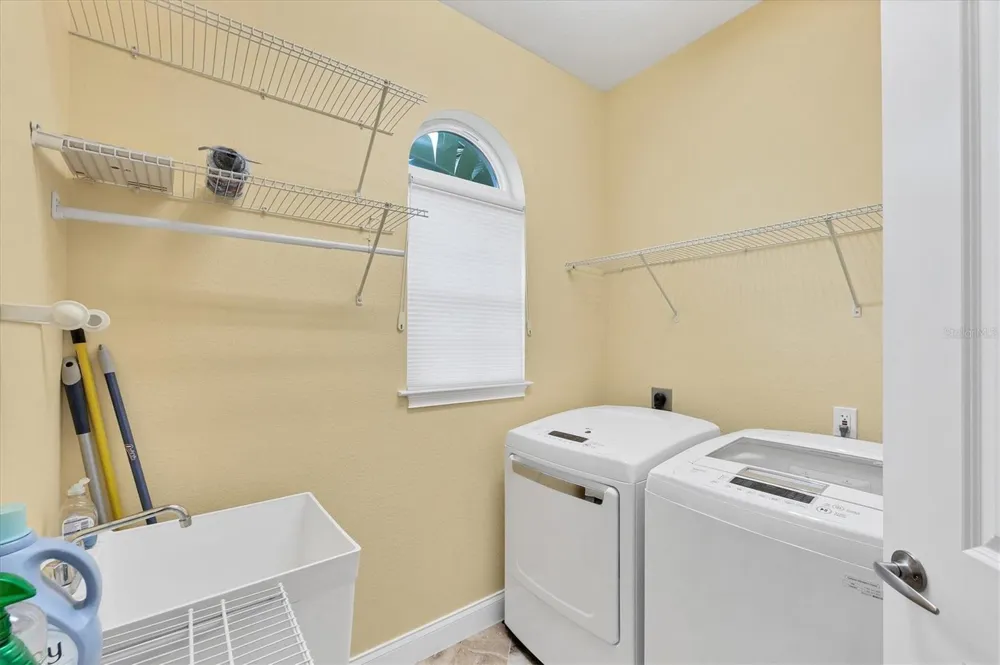 455 NOKOMIS AVENUE S #455 Venice, FL 34285