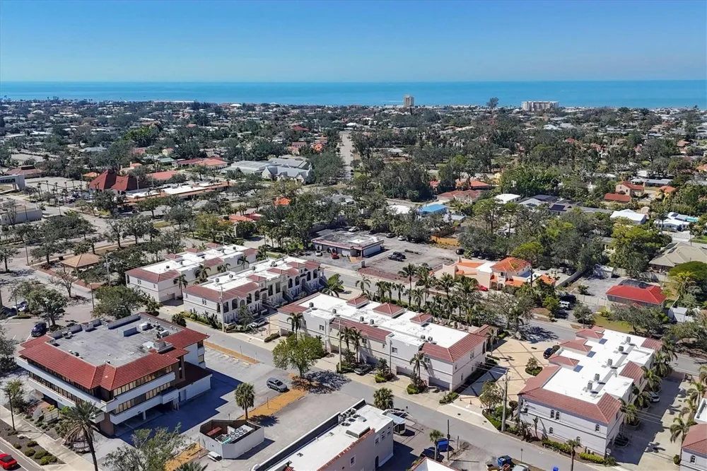 455 NOKOMIS AVENUE S #455 Venice, FL 34285