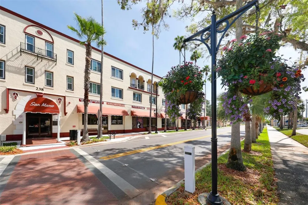 455 NOKOMIS AVENUE S #455 Venice, FL 34285