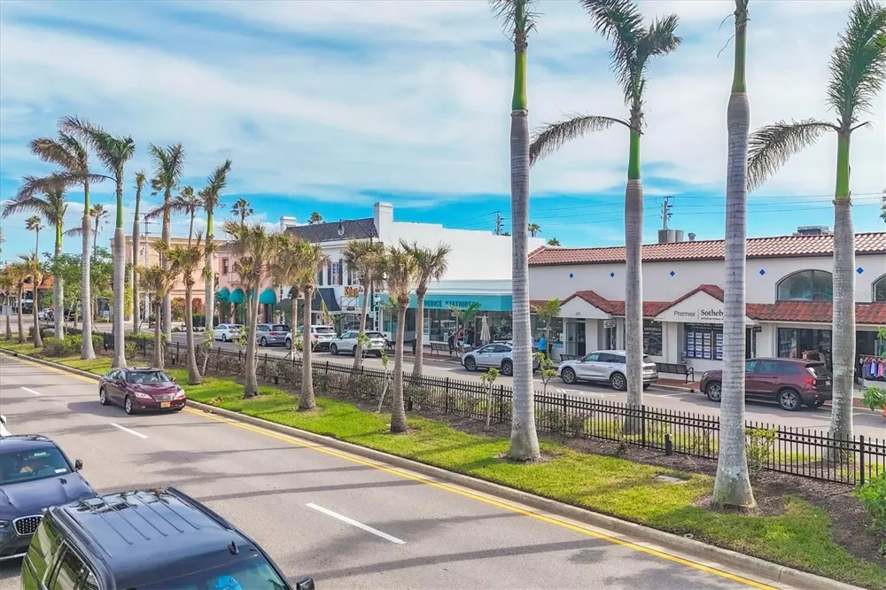 455 NOKOMIS AVENUE S #455 Venice, FL 34285