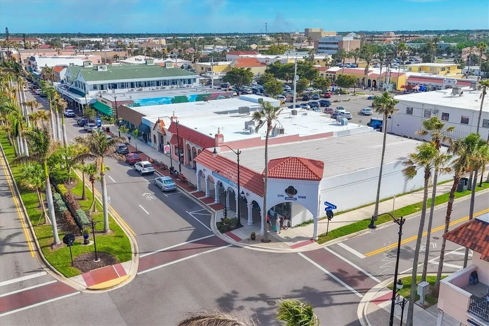 455 NOKOMIS AVENUE S #455 Venice, FL 34285