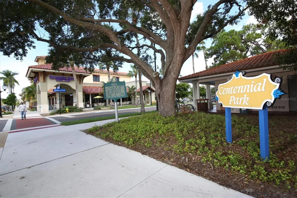 455 NOKOMIS AVENUE S #455 Venice, FL 34285