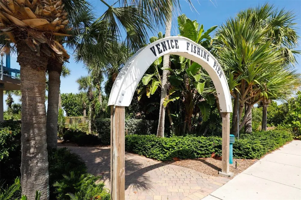 455 NOKOMIS AVENUE S #455 Venice, FL 34285