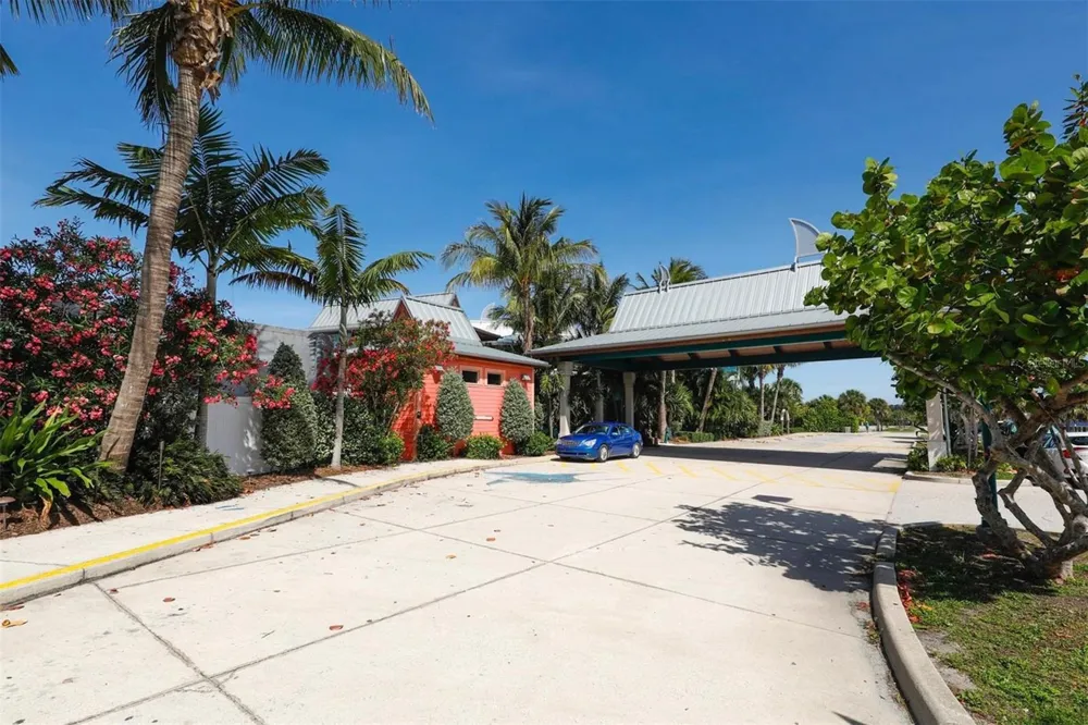 455 NOKOMIS AVENUE S #455 Venice, FL 34285