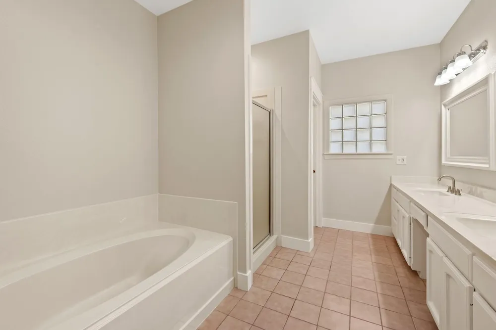 417 W Morgan Street Franklin, TX 77856